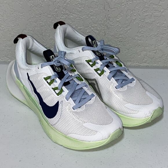 Nike Wmns Juniper Trail 2 NN White Green Women’s Running Shoes Sz 8.5 DM0821-103 - Picture 2 of 9